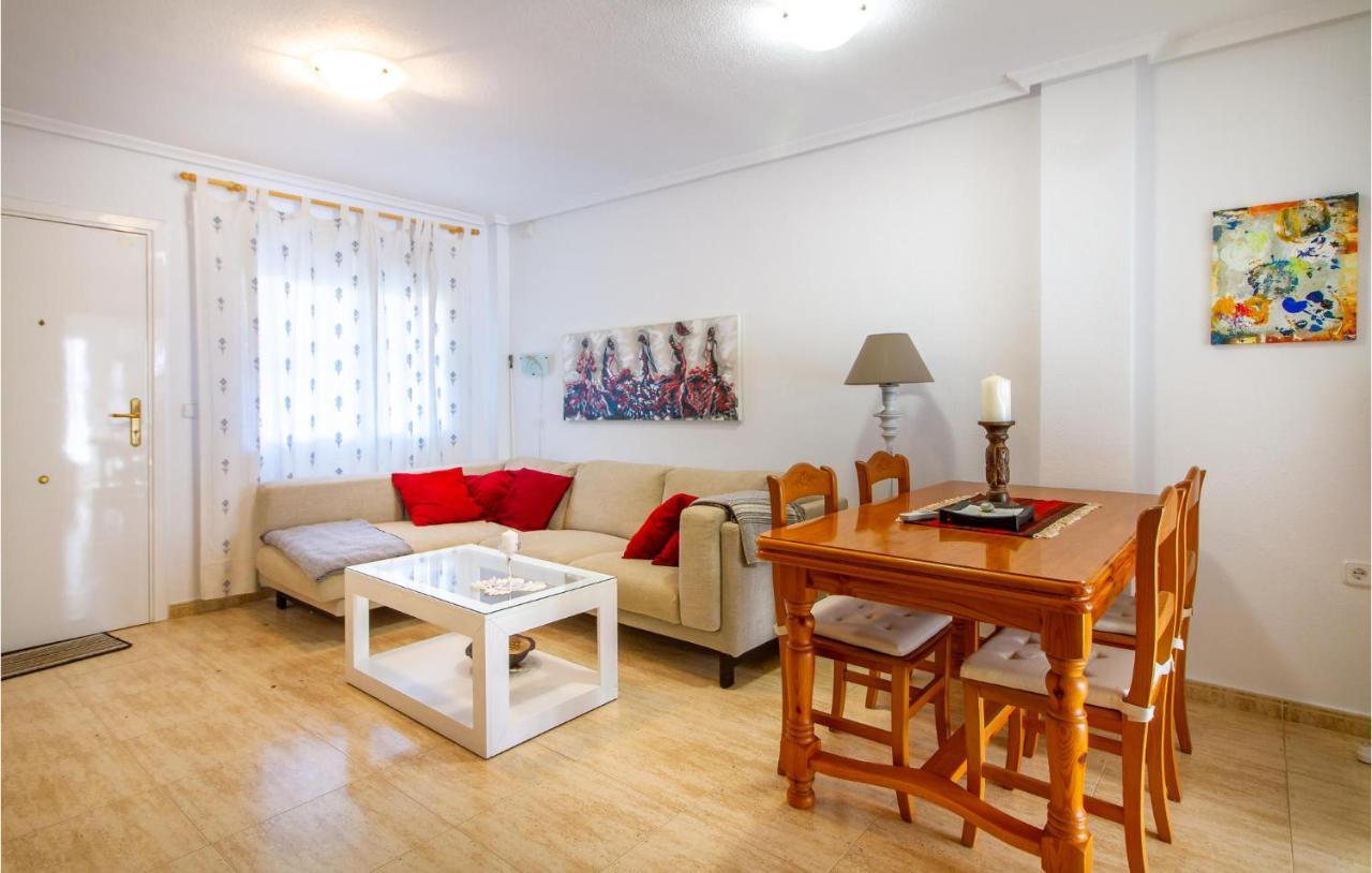 4 Bedroom Cozy Home In Pilar De La Horadada Exterior foto